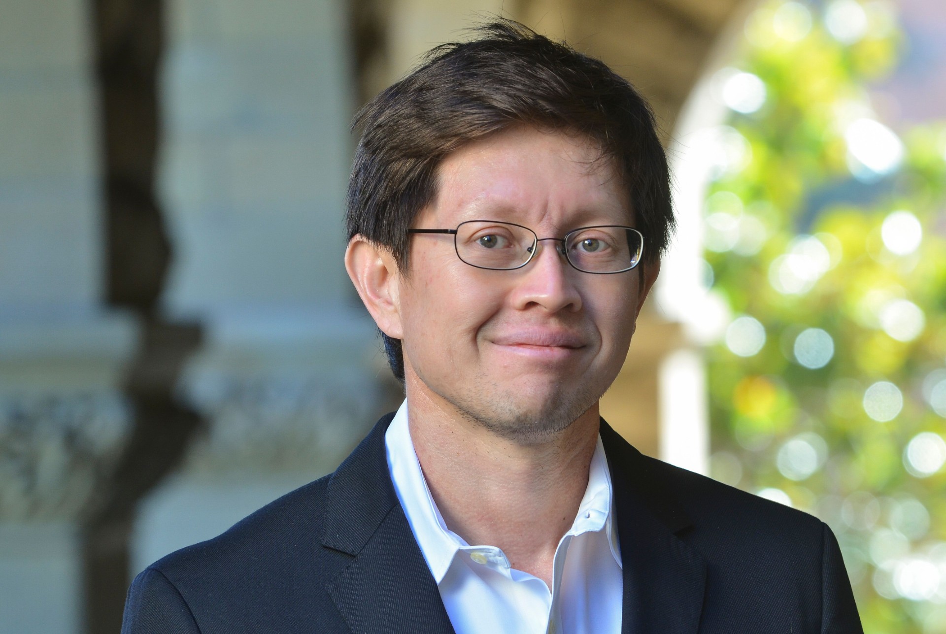 thumbnail_GSim bio pic 2 (Rod Searcey) (1)