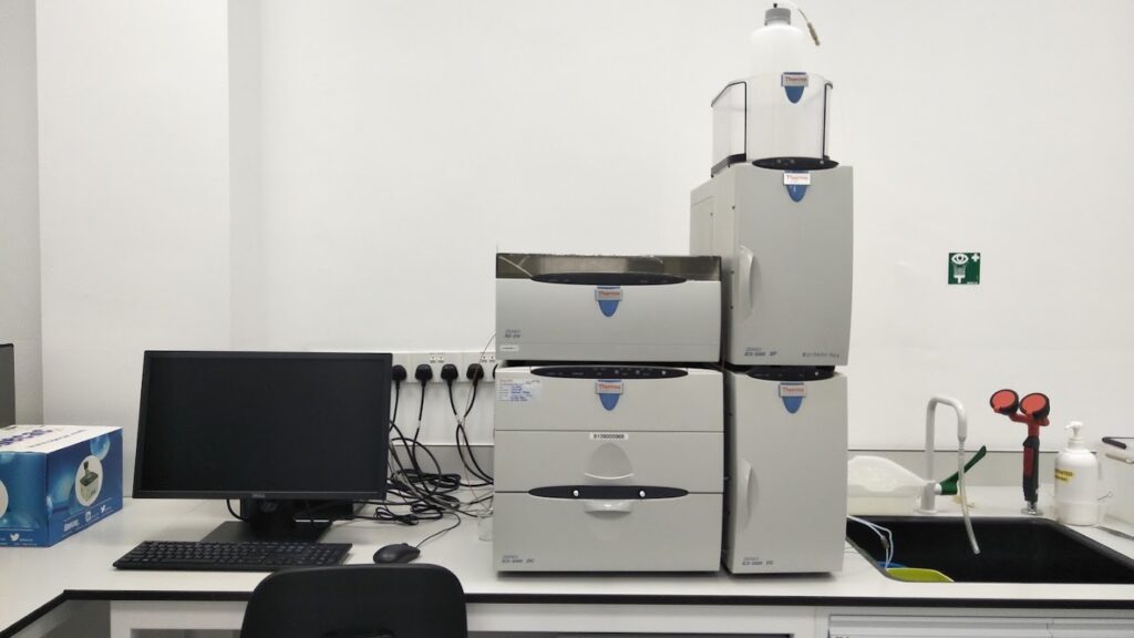 Supports water samples analyses:
Anions and Cations