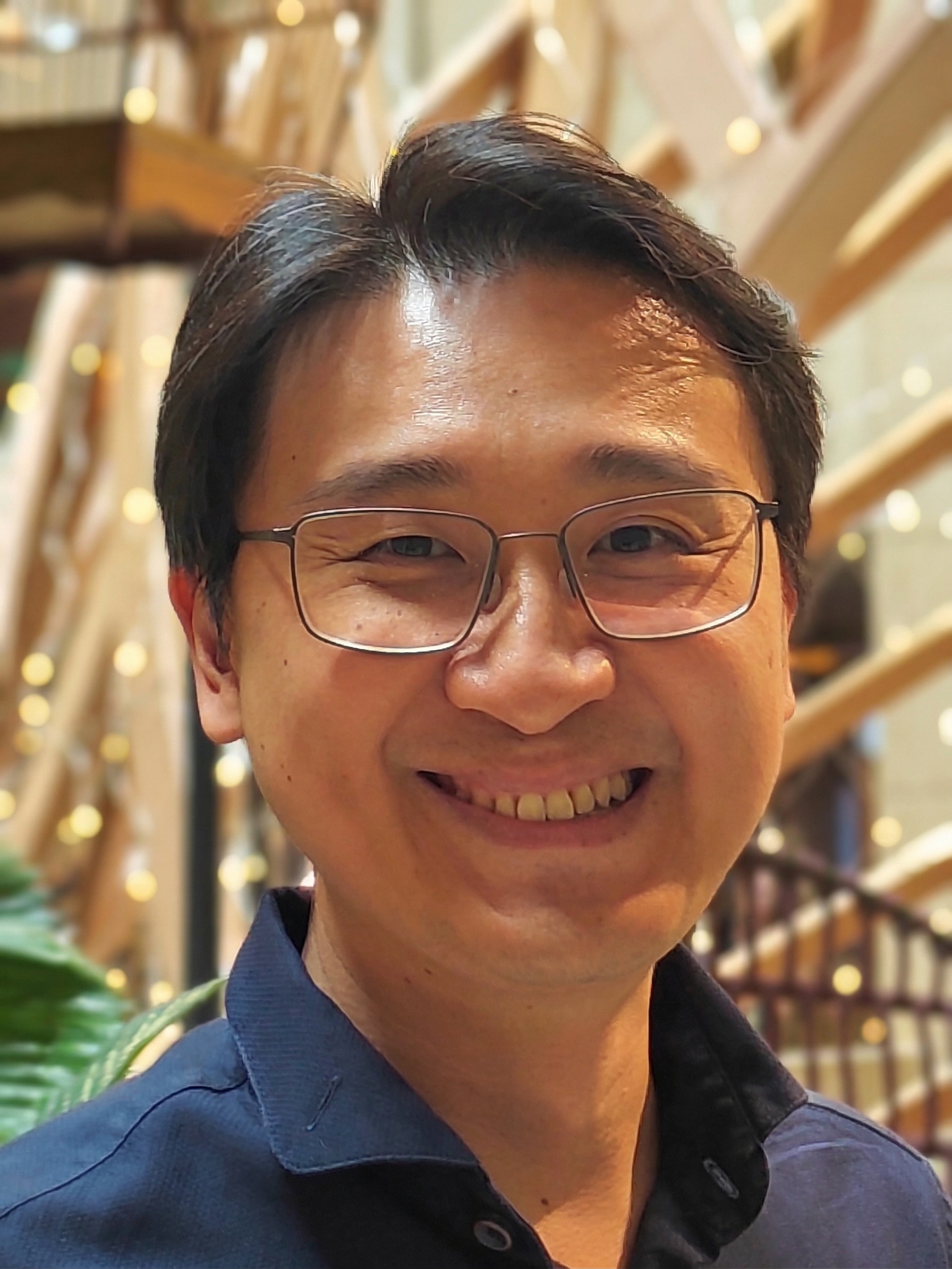 matthew_2026_profile_blurbg