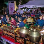  Performing alongside musicians and dancers from the Pakualaman Palace, Lintas Nusantara 2019