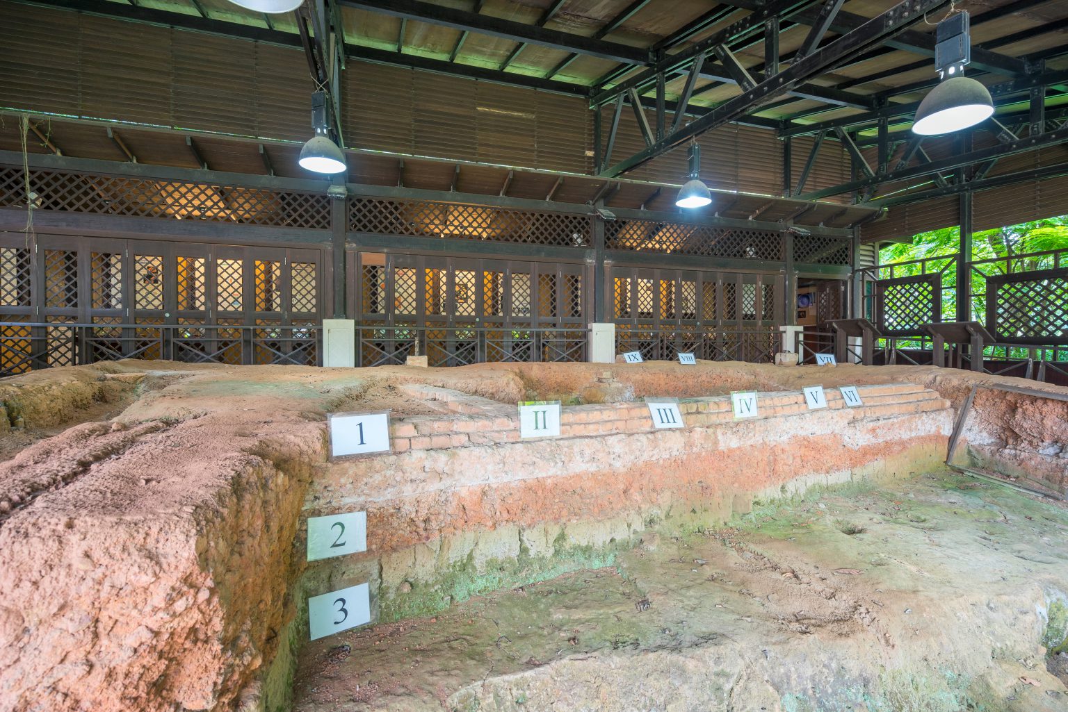 700 years of history presents a wealth of culture and artefacts Fort Canning Singapore